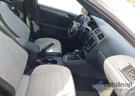 2016 Volkswagen Jetta 1.8T Sport from USA, damaged, VIN 3VWD17AJ1GM306045